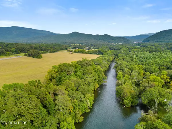 Ocoee, TN 37361,208 River bend DR