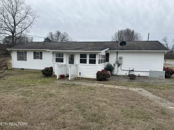 Harriman, TN 37748,203 Walker Rd