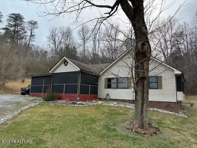 Tellico Plains, TN 37385,3795 Ballplay Rd