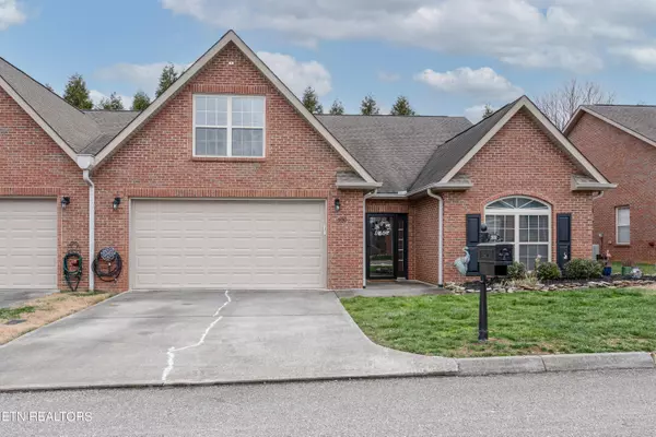 3930 Doral DR, Maryville, TN 37801