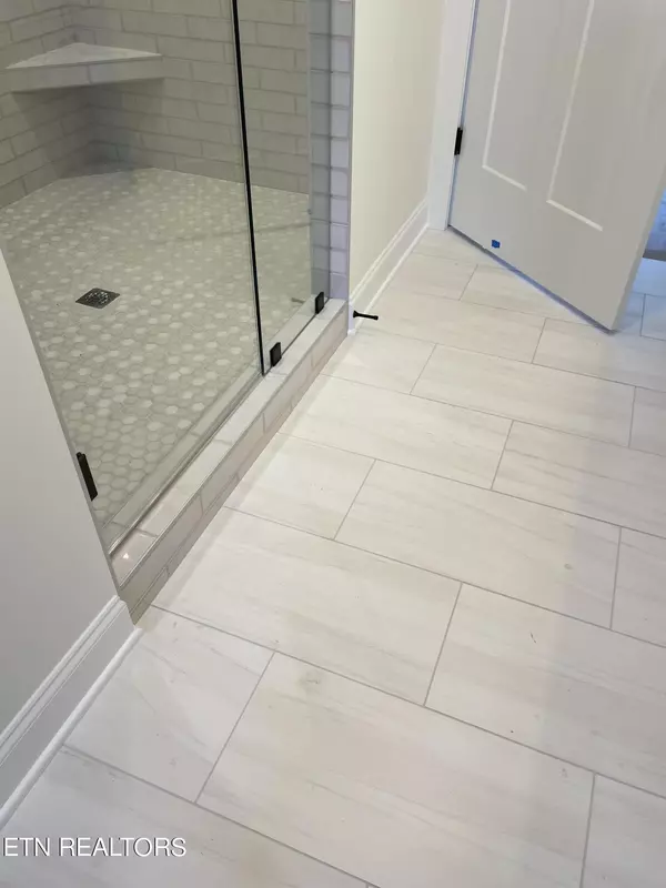 Lenoir City, TN 37772,2175 Stone Harbor Blvd