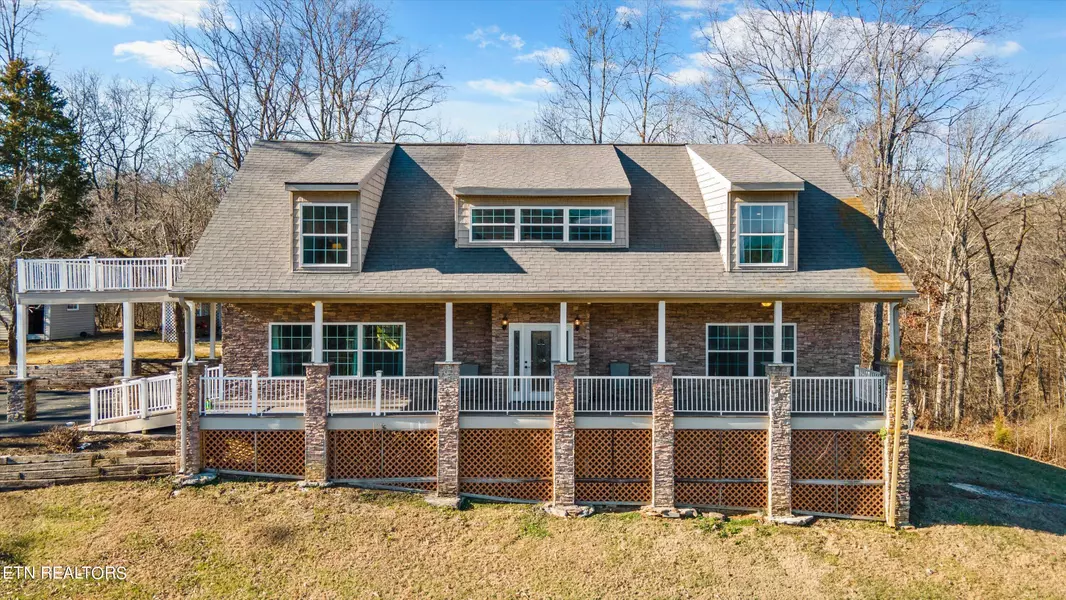 3760 Louisville Rd, Louisville, TN 37777