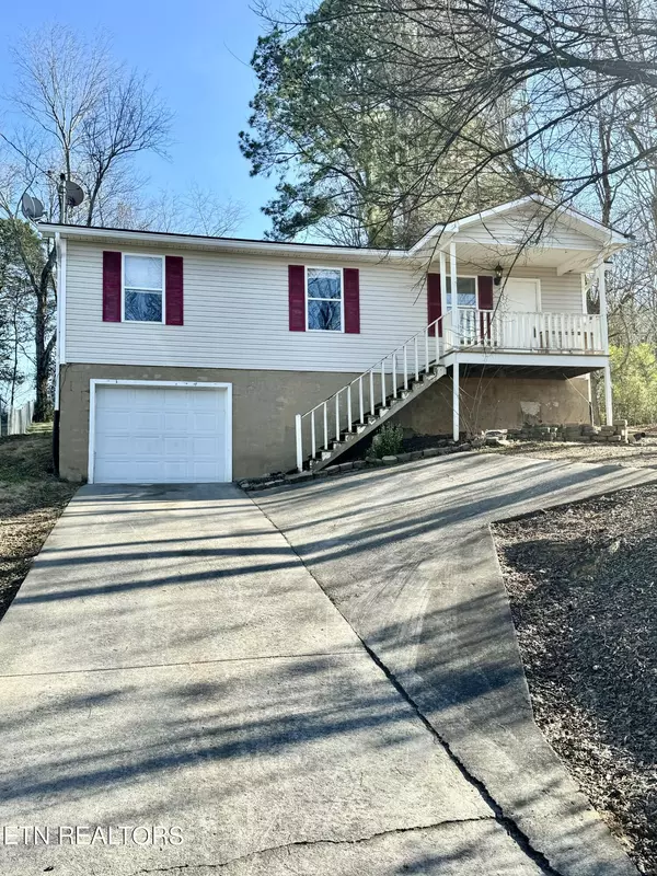 115 Elk Street, Athens, TN 37303