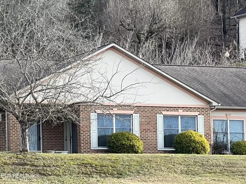 3004 Brentwood CT, Kingston, TN 37763