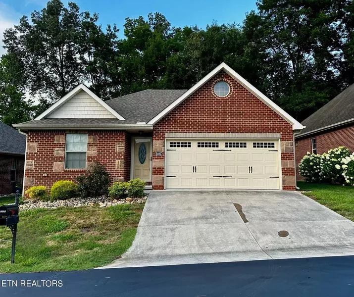 9221 Dragonfly WAY, Strawberry Plains, TN 37871