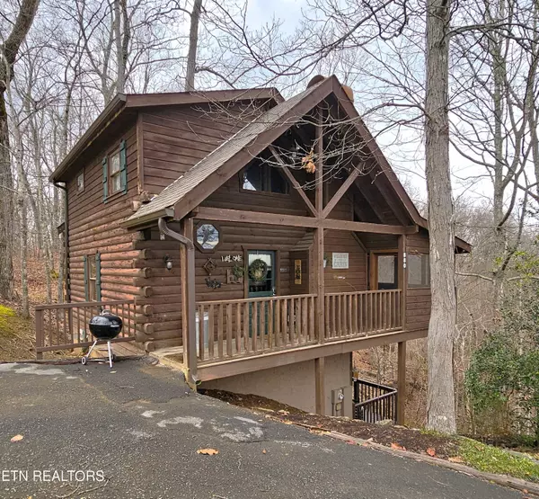 880 Bear Run WAY, Sevierville, TN 37862