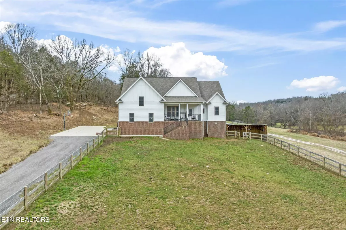 Gordonsville, TN 38563,225 Grant Rd