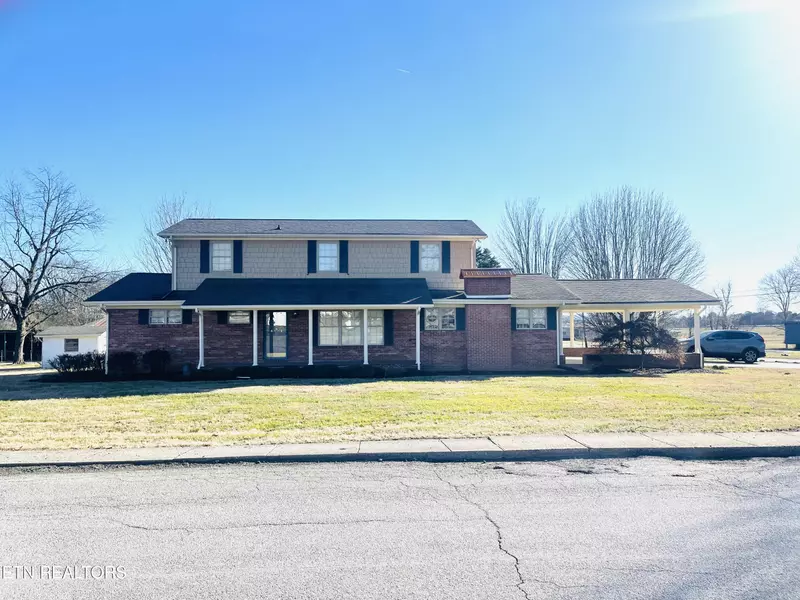 421 Oklahoma St, Madisonville, TN 37354