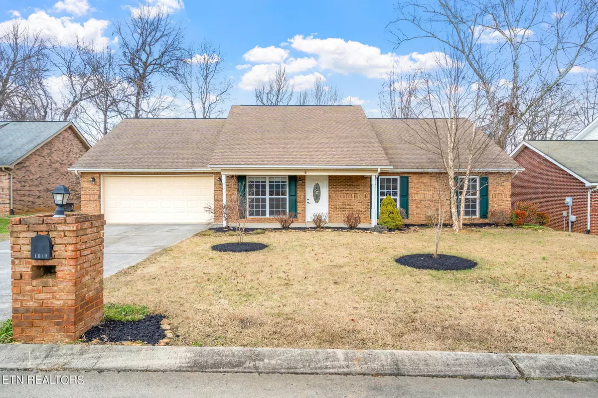 Maryville, TN 37801,1616 Chicory CT
