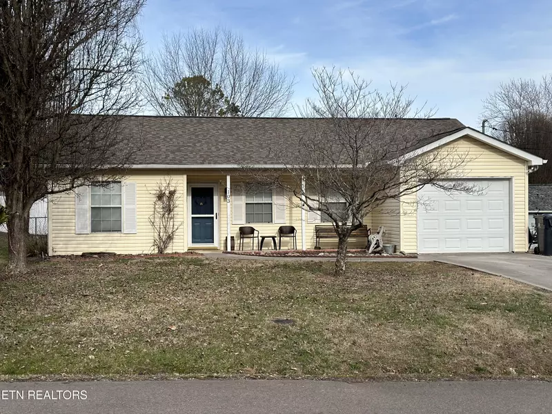 103 Felix Rd, Knoxville, TN 37918