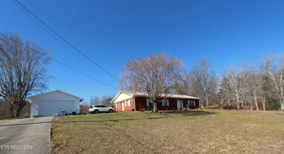 185 Rutledge PIKE, Blaine, TN 37709