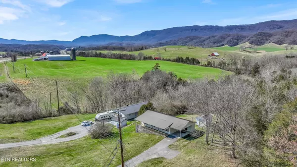 4261 Wilderness Rd, Ewing, VA 24248