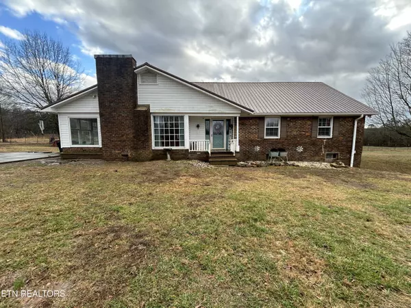 126 Moss Rd, Delano, TN 37325