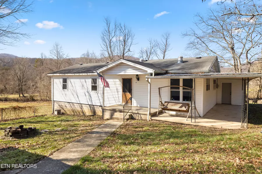 375 Old Wooldridge PIKE, Jellico, TN 37762