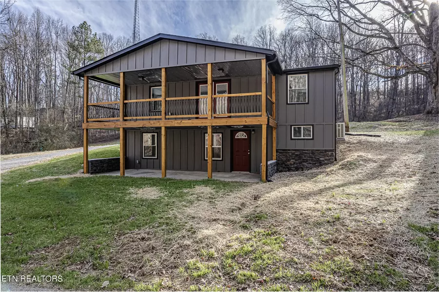 644 Hassler Mill Rd, Harriman, TN 37748