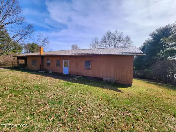 293 Conley Hill Rd, Jonesville, VA 24263