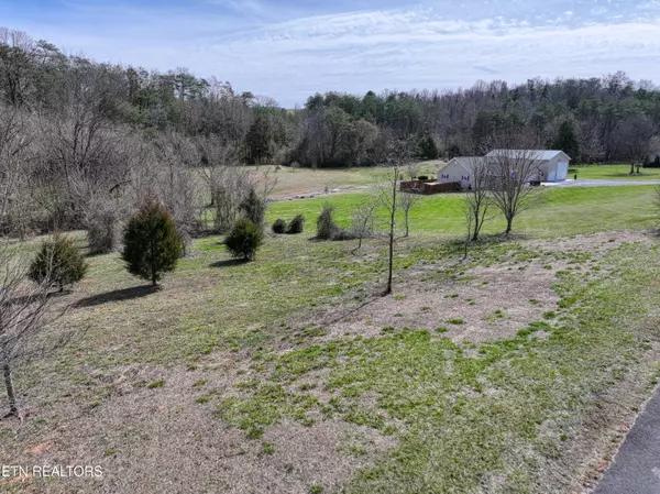 Newport, TN 37821,0 ENGLISH FIELDS