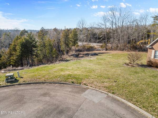 7837 Lake Mountain LN,  Knoxville,  TN 37938