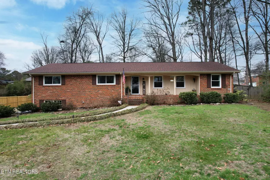 2995 Parkwood Tr, Cleveland, TN 37312