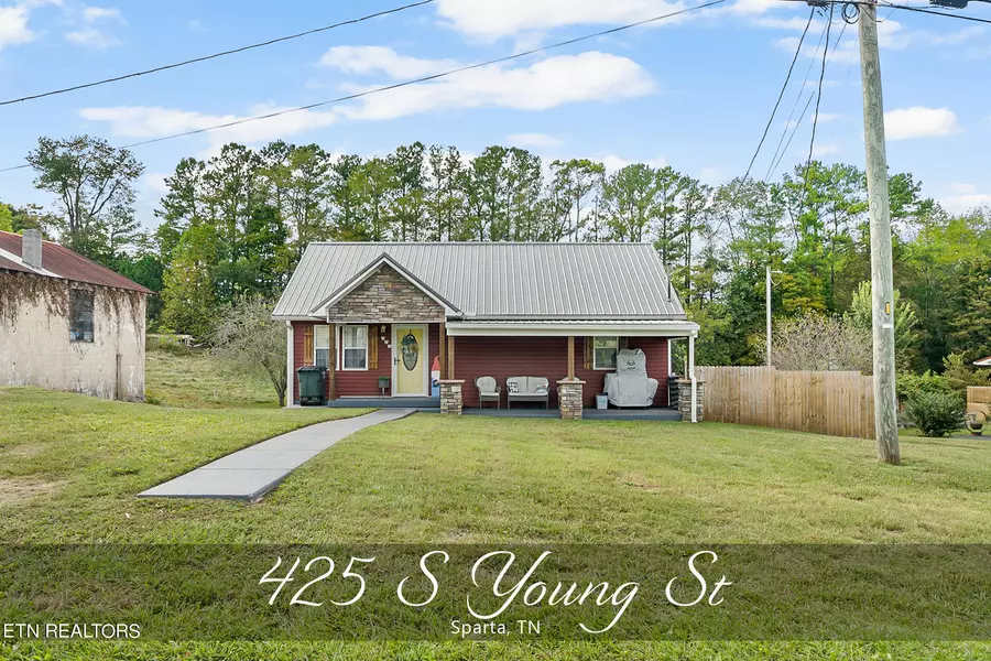 425 Young St, Sparta, TN 38583