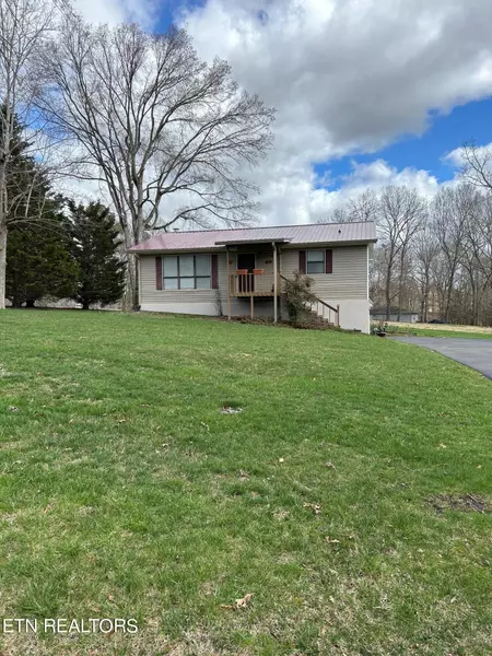 236 Back Nine DR, Baneberry, TN 37890