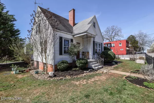 Maryville, TN 37803,805 Cates St