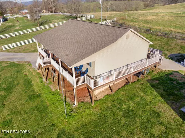 Bean Station, TN 37708,128 Linda CIR