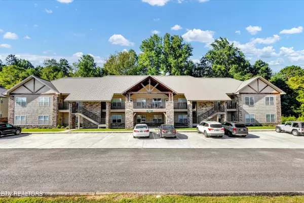 235 Bishops Cap CIR #103, Townsend, TN 37882