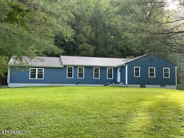 56 Sunny Acres LOOP, Harlan, KY 40831