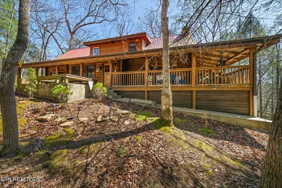 244 Palmer Rd, Gatlinburg, TN 37738