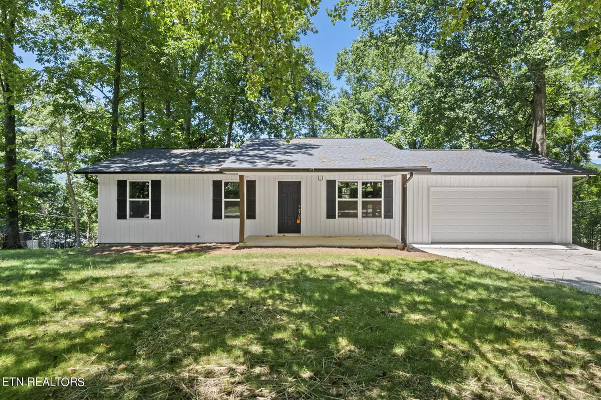 Jacksboro, TN 37757,146 Cherry LN