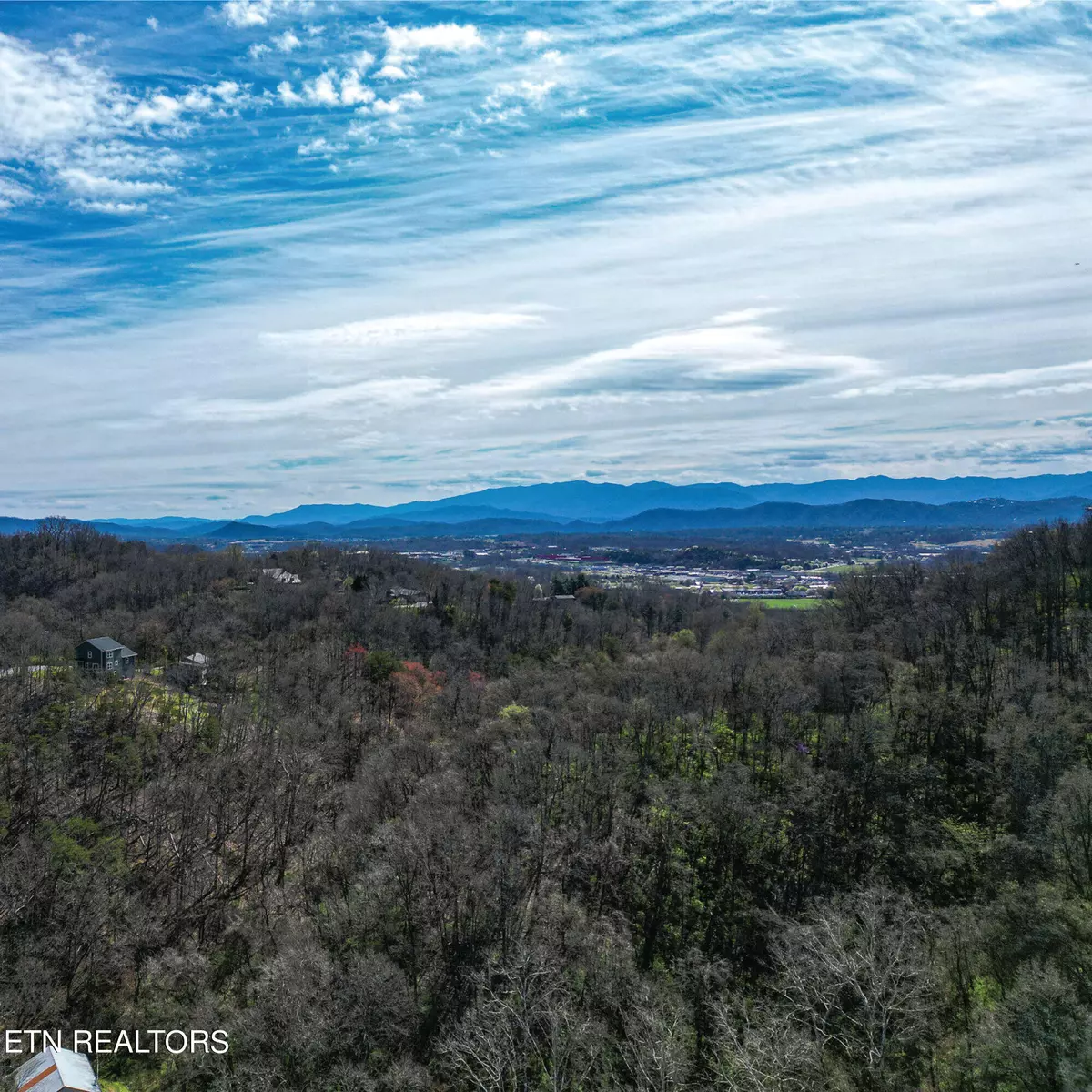 Sevierville, TN 37876,Gists Creek Rd