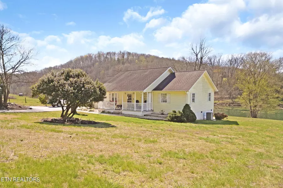 2685 Stone Rd, Blaine, TN 37709