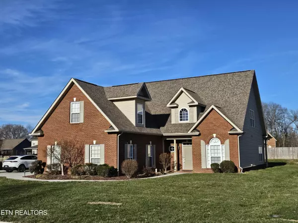 774 Silver Leaf DR,  Lenoir City,  TN 37772