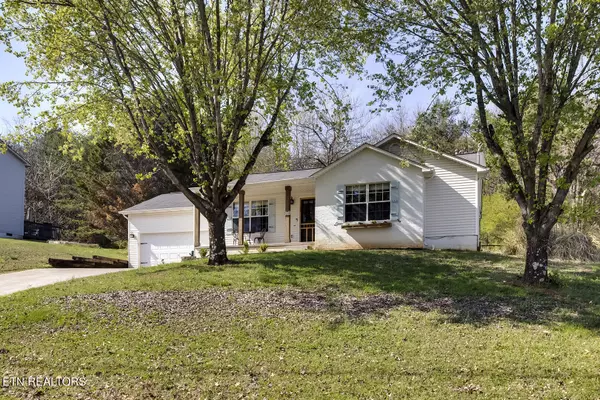 150 Crestfield LN,  Lenoir City,  TN 37771