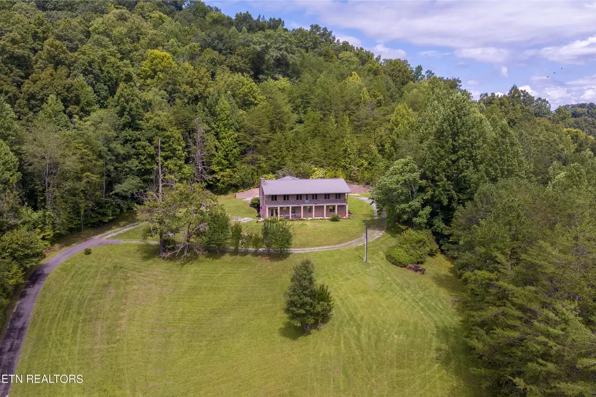 Walland, TN 37886,909 Cold Springs Rd