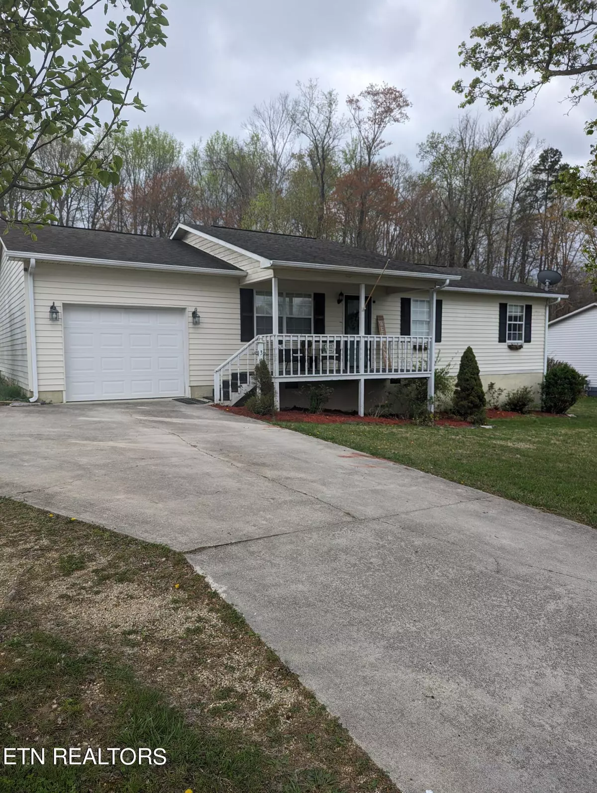 Jacksboro, TN 37757,320 Money Maker LN