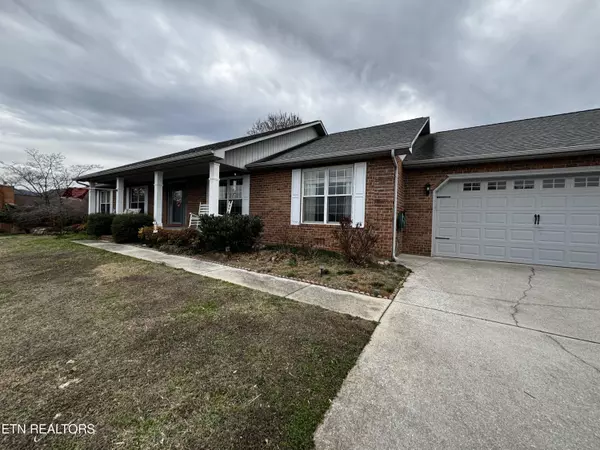 1835 Raulston Rd, Maryville, TN 37803