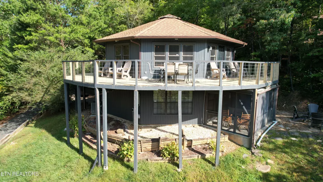 3709 Eagle LN, Gatlinburg, TN 37738