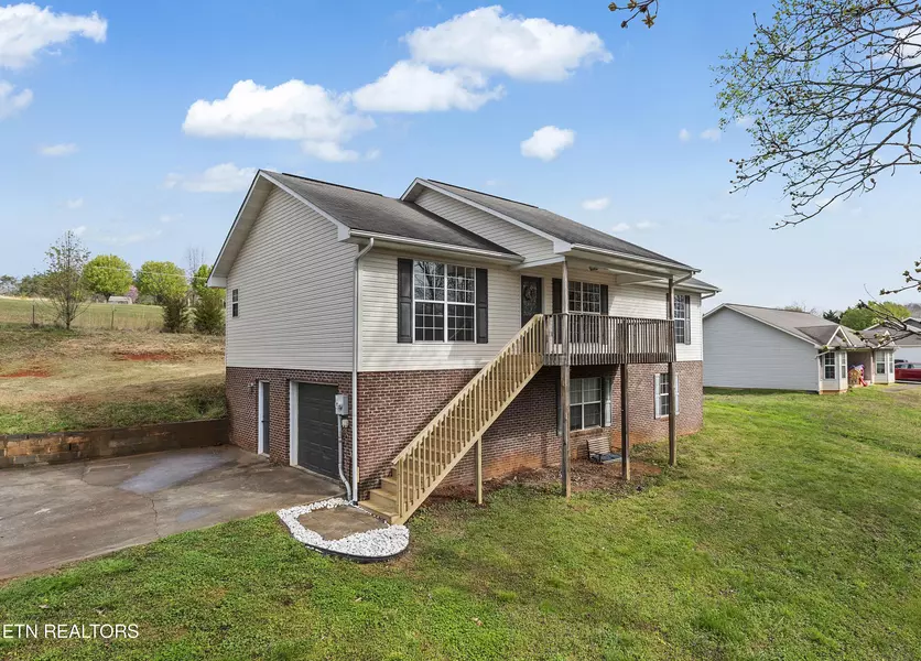 1504 Sheets Hollow Rd, Greenback, TN 37742