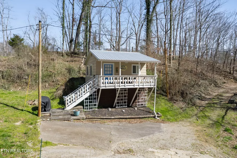 5641 Eastport Rd, Alpine, TN 38543