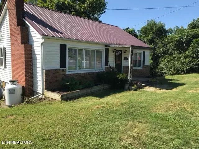 40736 Morgan Ave, Pennington Gap, VA 24277