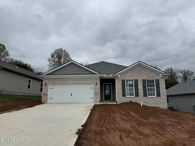 3541 Crimson CIR, Maryville, TN 37801