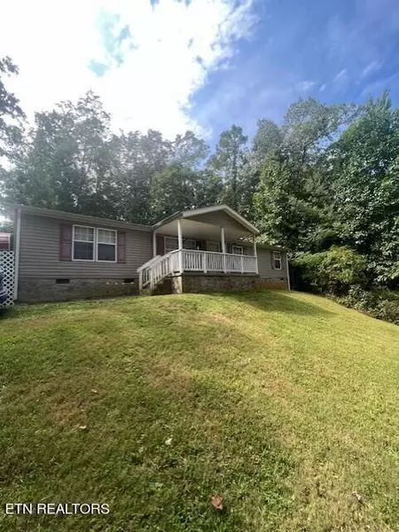 6002 Deer Trot Trail Tr, Tallassee, TN 37878