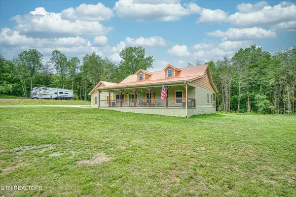 Crab Orchard, TN 37723,8839 Hebbertsburg Rd