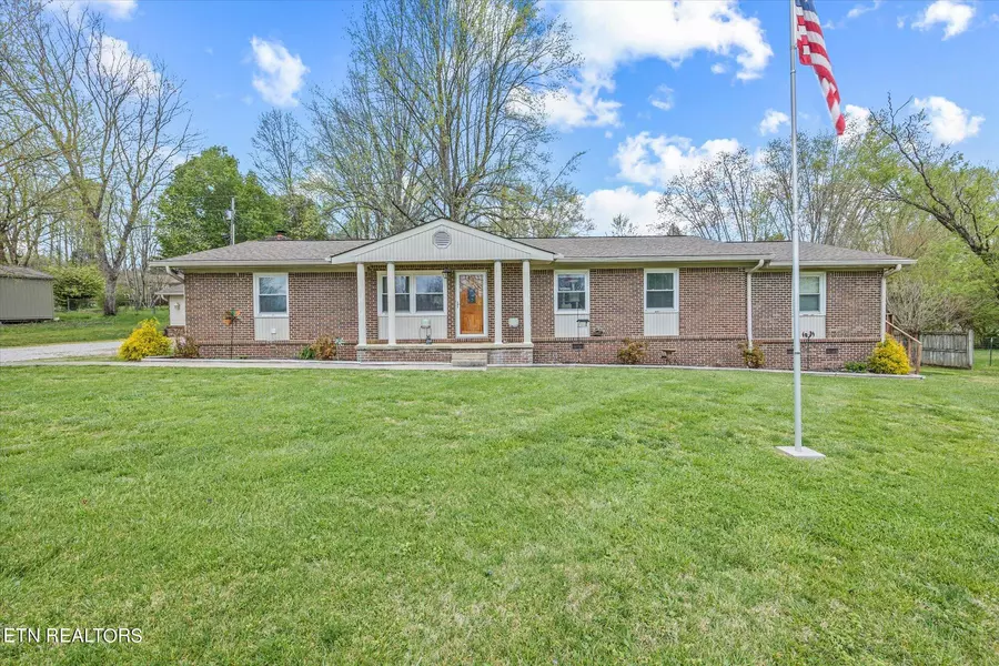 3328 Dietz DR, Cookeville, TN 38506