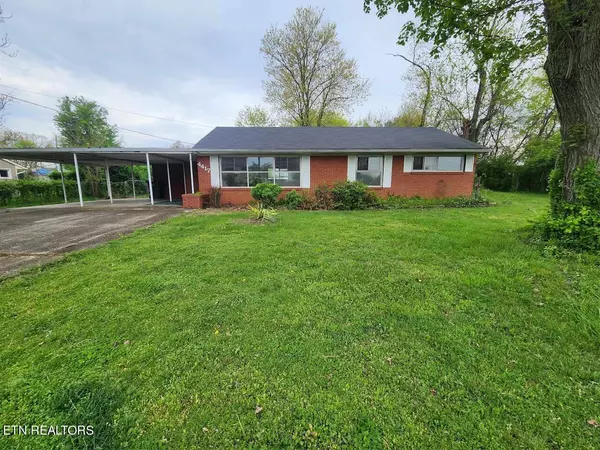 4417 Nicholas Rd, Knoxville, TN 37912