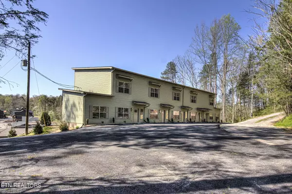 849 Morton DR #UNIT #2, Gatlinburg, TN 37738