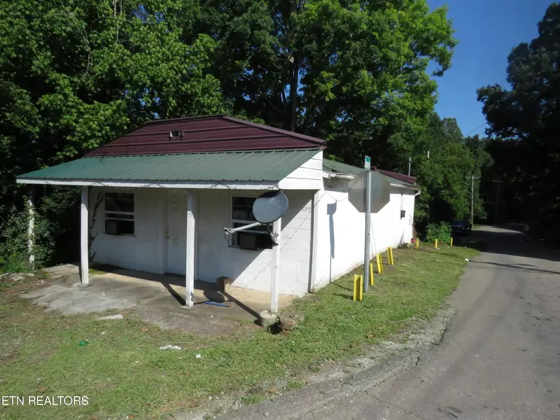 1500 Highway 11, Lenoir City, TN 37771