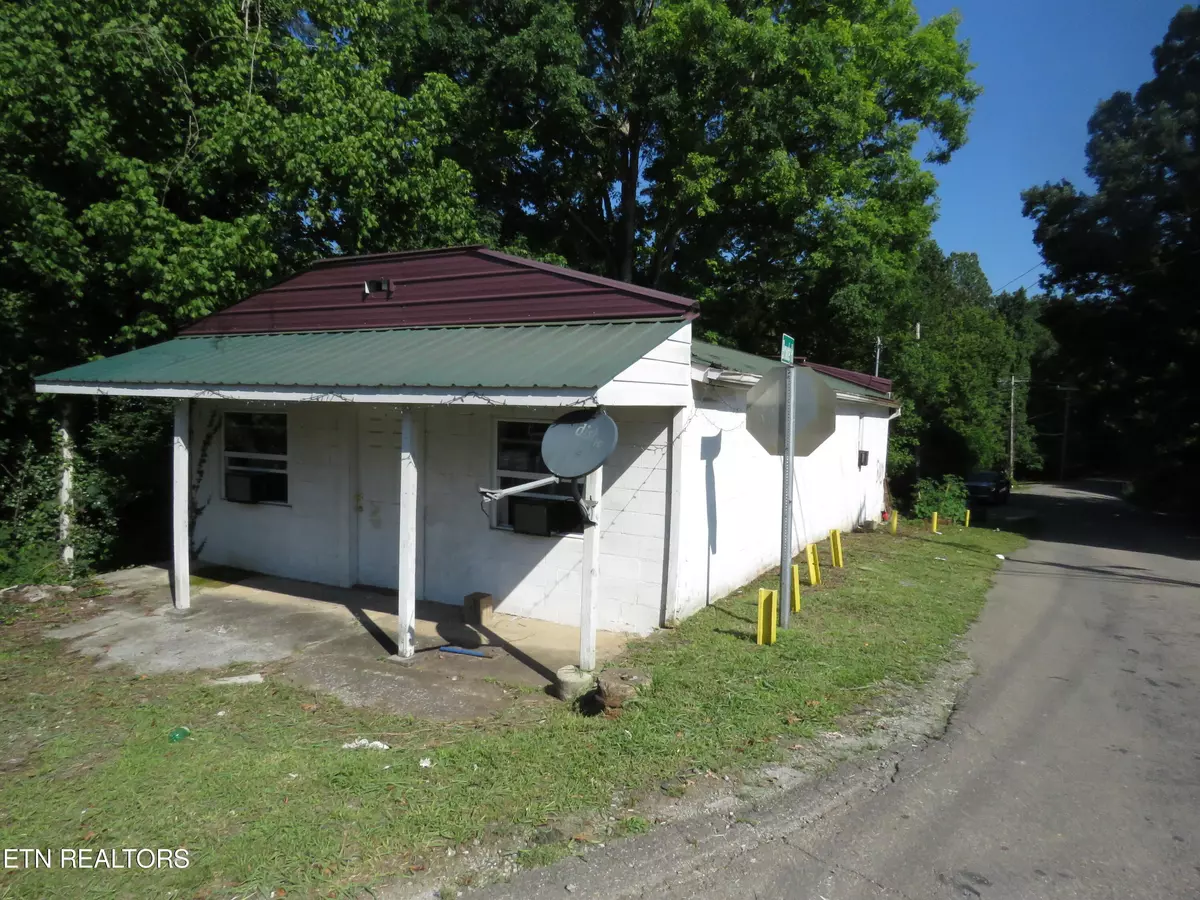 Lenoir City, TN 37771,1500 Highway 11